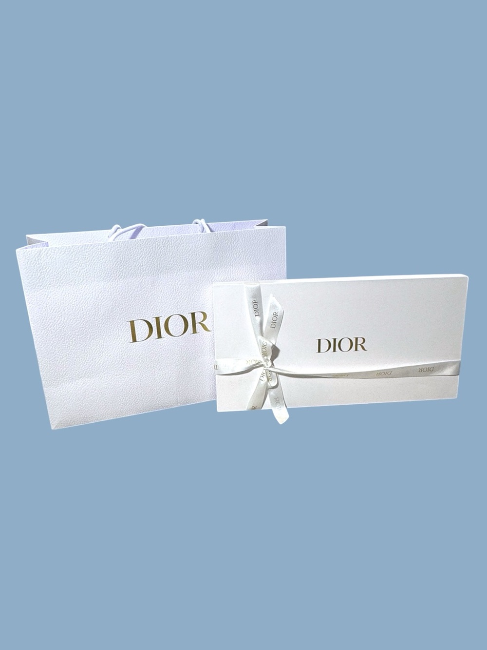 DIOR Gift Box, Bag & Ribbon - Picture 1 of 6